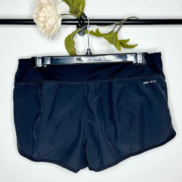 Nike Dri-Fit Running Shorts - Picture 5 of 6